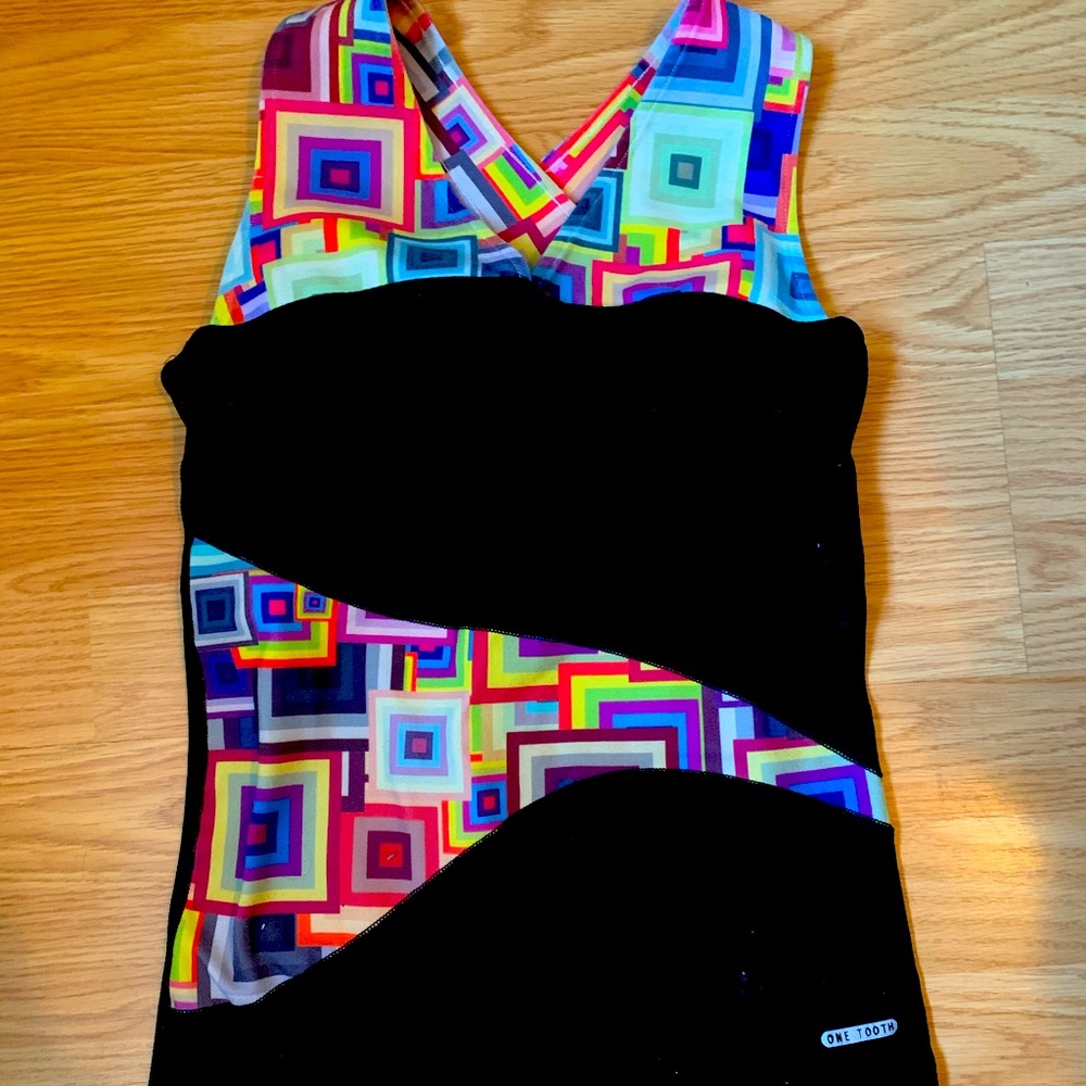 XS One Tooth Tank
